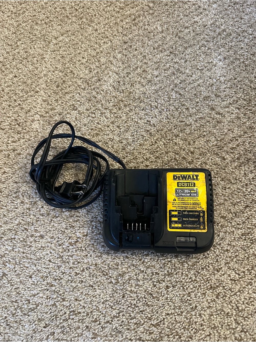 DeWalt DCB112 12V/20V Lithium-Ion Battery Charger
